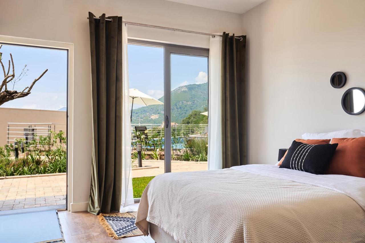 Casa Montenegro Residence Tivat Bagian luar foto